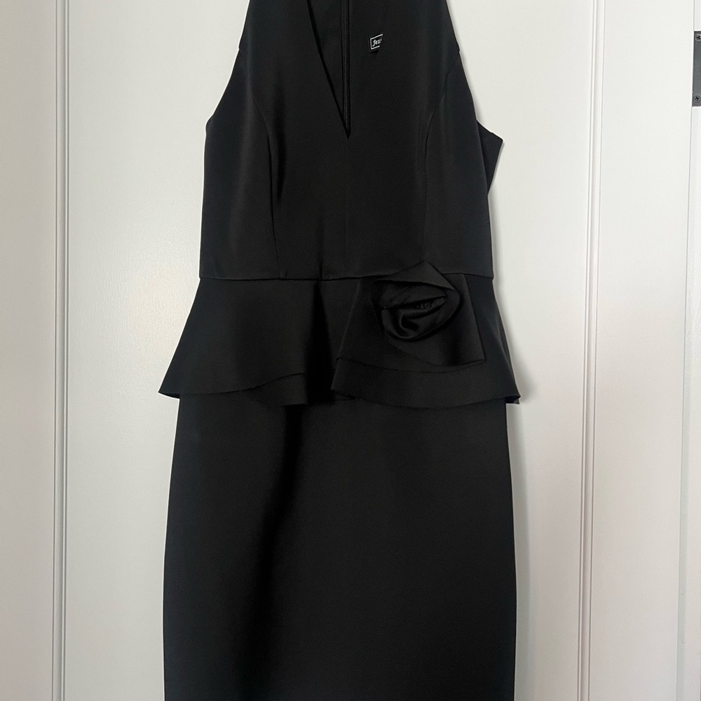 Jessica Howard short black halter dress